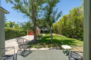 1297 N Hill Ave, Pasadena, CA 91104 - Photo 32