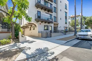 139 S Oak Knoll Ave, Pasadena, CA 91101 - Photo 18