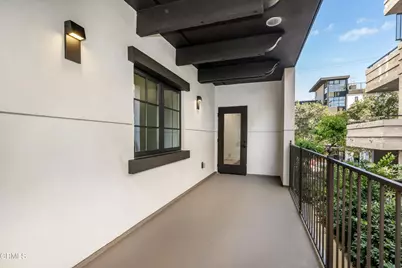 139 S Oak Knoll Avenue #404, Pasadena, CA 91101 - Photo 2