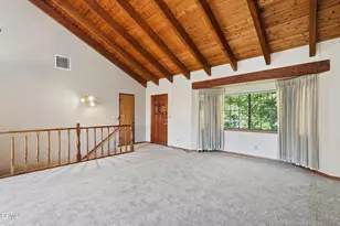 963 Jungfrau Dr, Crestline, CA 92325 - Photo 8