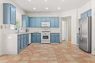 38519 37th St, Palmdale, CA 93550 - Photo 22