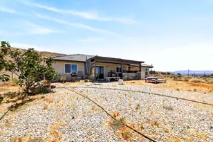 22422 Roundup Way, Apple Valley, CA 92308 - Photo 24