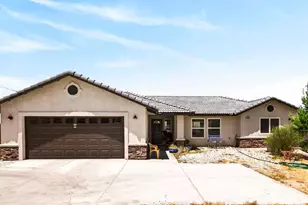 22422 Roundup Way, Apple Valley, CA 92308 - Photo 1