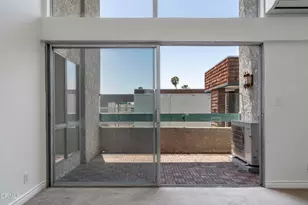 355 S Los Robles Ave, Pasadena, CA 91101 - Photo 16