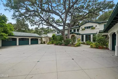 519 Meadow Grove Street, La Canada Flintridge, CA 91011 - Photo 2
