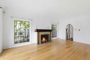 3911 De Longpre Ave, Los Angeles, CA 90027 - Photo 12