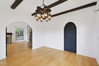 3911 De Longpre Avenue, Los Angeles, CA 90027 - Photo 16