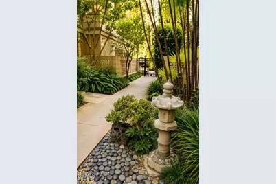 1255 S Orange Grove Boulevard #4, Pasadena, CA 91105 - Photo 38