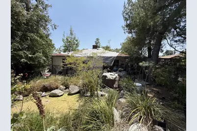646 W Mendocino Street, Altadena, CA 91001 - Photo 2