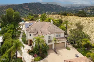 2741 Sleepy Hollow Pl, Glendale, CA 91206 - Photo 2