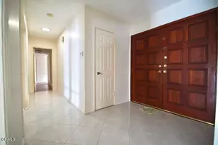 9355 Creemore Dr, Los Angeles, CA 91042 - Photo 2