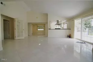 9355 Creemore Dr, Los Angeles, CA 91042 - Photo 6