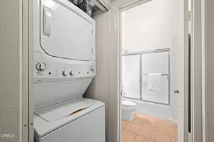 355 S Marengo Ave, Pasadena, CA 91101 - Photo 28