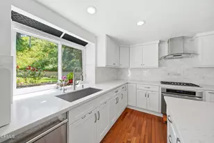 3180 Dragonfly St, Glendale, CA 91206 - Photo 12