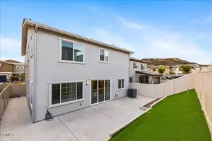 23744 Orange Blossom Dr, Santa Clarita, CA - Photo 36