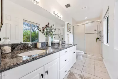 7015 Charrick Place, Tujunga, CA 91042 - Photo 24