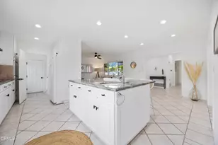 7015 Charrick Pl, Tujunga, CA 91042 - Photo 14
