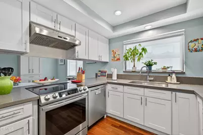 881 W Huntington Drive #F, Arcadia, CA 91007 - Photo 12