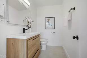 2409 Yorkshire Dr, Los Angeles, CA 90065 - Photo 8