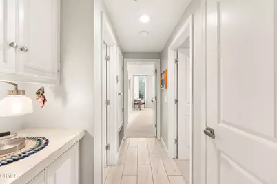 880 W 1st Street #302, Los Angeles, CA 90012 - Photo 26