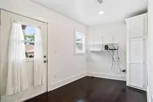 6158 Oak Crest Way, Los Angeles, CA 90042 - Photo 32