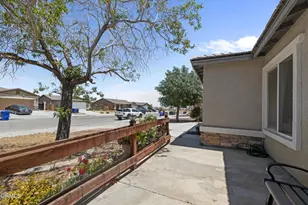 11959 Poppy Rd, Adelanto, CA 92301 - Photo 2