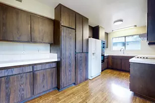 420 S Madison Ave, Pasadena, CA 91101 - Photo 12