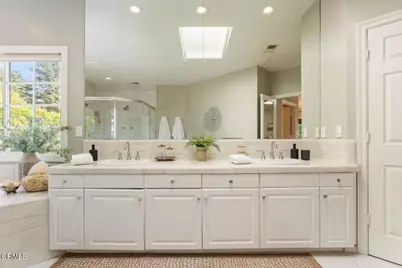 2060 E Altadena Drive, Altadena, CA 91001 - Photo 36