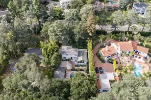 2060 E Altadena Dr, Altadena, CA 91001 - Photo 60