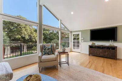 2060 E Altadena Drive, Altadena, CA 91001 - Photo 12