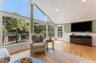 2060 E Altadena Dr, Altadena, CA 91001 - Photo 12