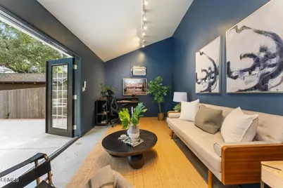 2060 E Altadena Drive, Altadena, CA 91001 - Photo 46