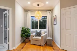 2060 E Altadena Dr, Altadena, CA 91001 - Photo 34