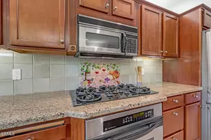 17904 Acre St, Los Angeles, CA 91325 - Photo 32