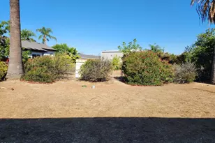 10939 Elinda, Los Angeles, CA 91352 - Photo 4