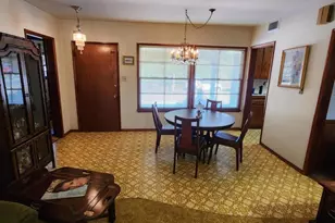 10939 Elinda, Los Angeles, CA 91352 - Photo 22