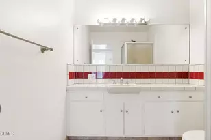 1233 N Columbus Ave, Glendale, CA 91202 - Photo 26