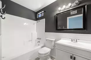 28942 Rue Daniel, Santa Clarita, CA 91387 - Photo 32