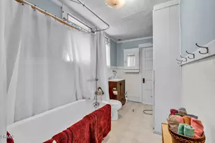 1315 N Wilson Ave, Pasadena, CA 91104 - Photo 30