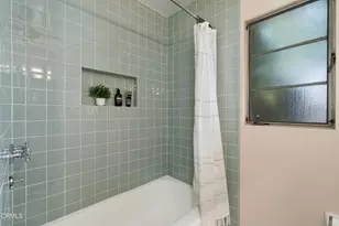 297 S Madison Ave, Pasadena, CA 91101 - Photo 10
