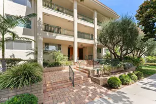 420 S Madison Ave, Pasadena, CA 91101 - Photo 1