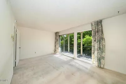 823 N Altadena Drive, Pasadena, CA 91107 - Photo 22