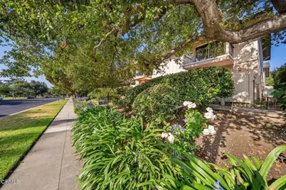 823 N Altadena Drive, Pasadena, CA 91107 - Photo 1