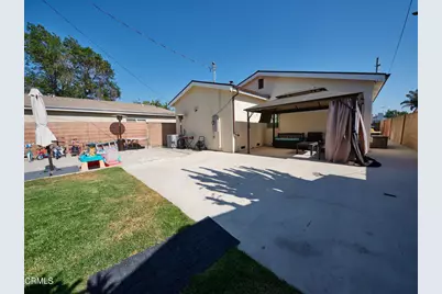 11045 Califa Street, North Hollywood, CA 91601 - Photo 22
