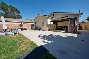 11045 Califa St, North Hollywood, CA 91601 - Photo 22