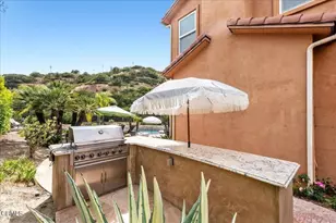 27007 Cliffie Way, Santa Clarita, CA 91387 - Photo 50