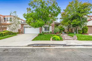 28067 Liana Ln, Valencia, CA 91354 - Photo 2