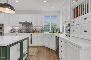 28067 Liana Ln, Valencia, CA 91354 - Photo 22