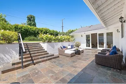 1109 Wiladonda Drive, La Canada Flintridge, CA 91011 - Photo 40