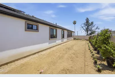 16 W Pine Street, Altadena, CA 91001 - Photo 12